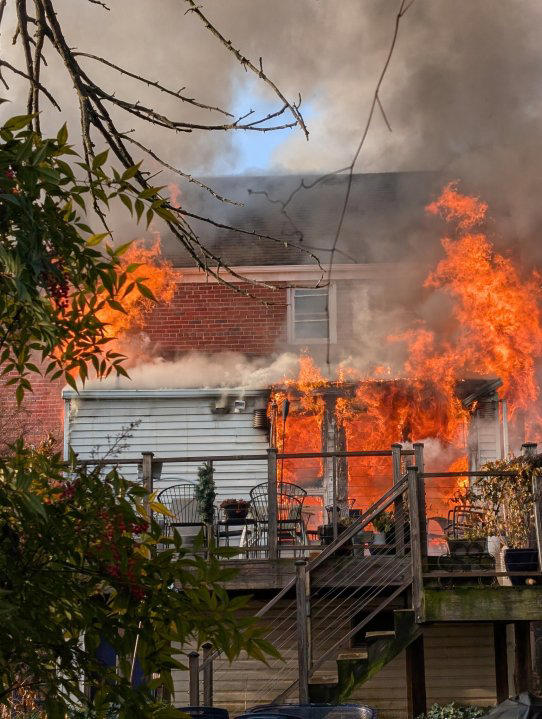 DCFD: 2 displaced in Northeast DC house fire