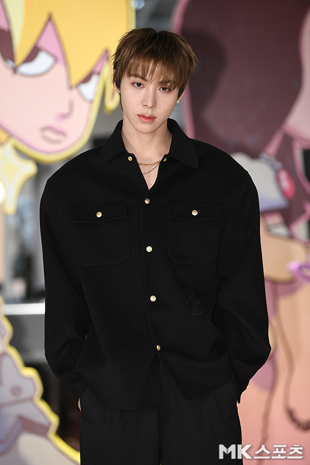 우찬 ‘반항적인 눈빛’ [MK포토]
