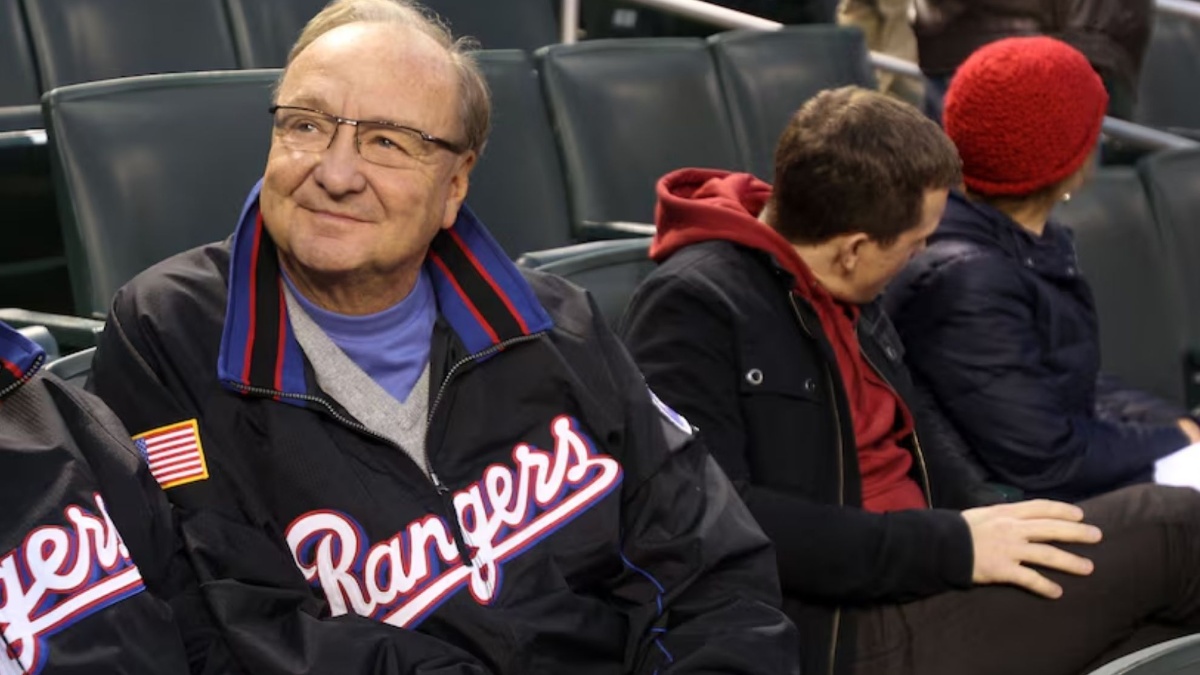 MLB: Tom Hicks, former Rangers owner who signed Alex Rodriguez, passes away