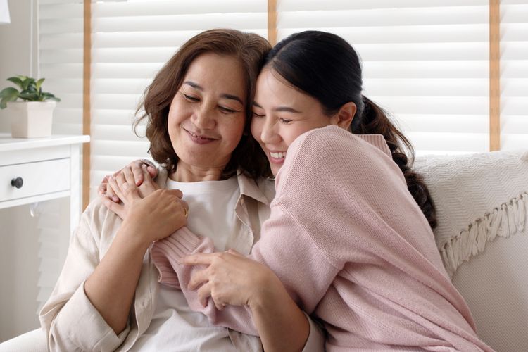 Seperti cinta ibu, berlian alami tak pernah pudar