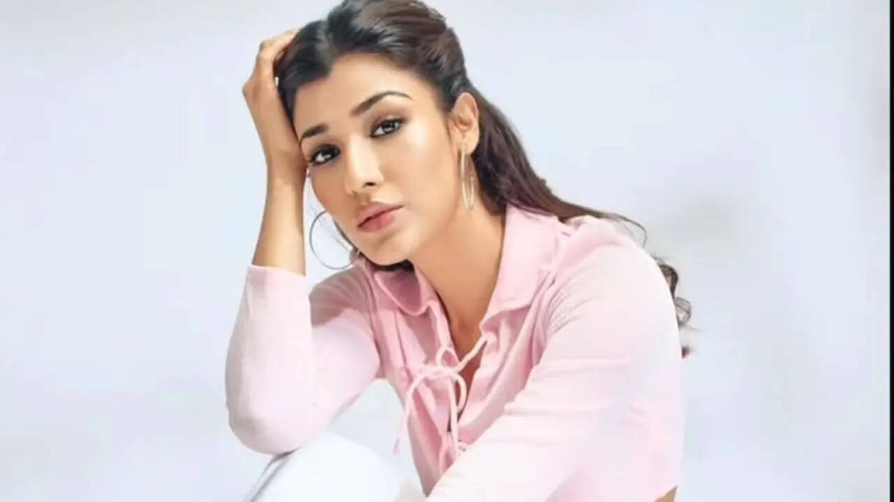 Nehal Chudasma Pens Heartbreaking Note After Bigg Boss 19 Finale ...