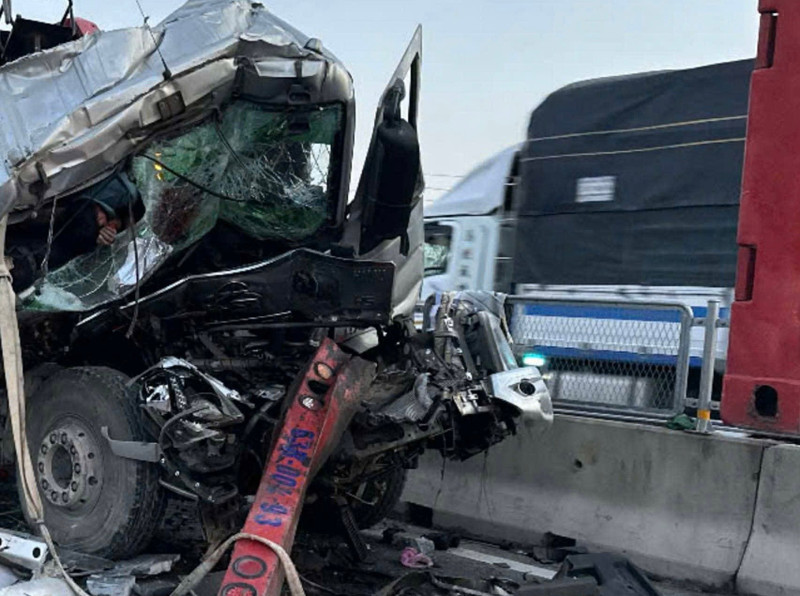 Hai người tử vong trong tai nạn nghiêm trọng trên cao tốc đi qua Quảng Trị