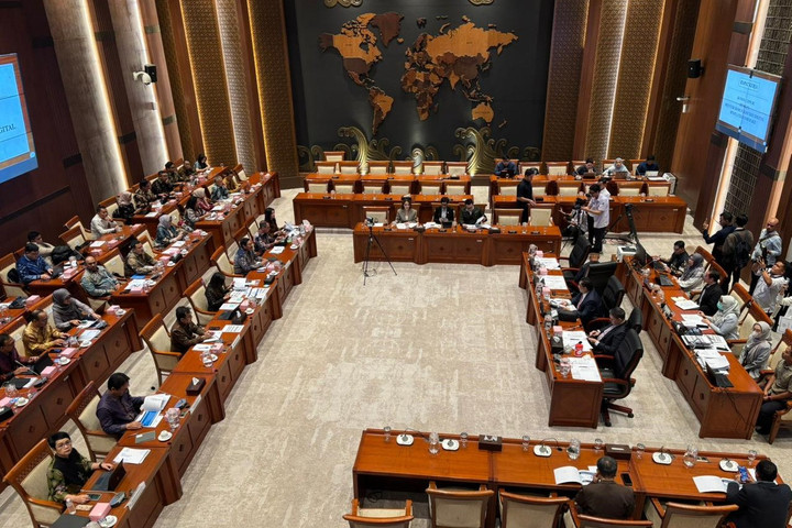 Komisi I Usulkan RUU ITE: Buzzer Rusak Dihukum Tanpa Laporan