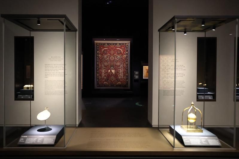 Perdana! Museum Nasional Korea Hadirkan Pameran Seni Islam