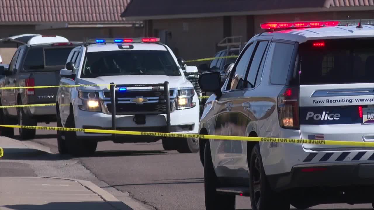 Suspect dies after being shot by police in north Phoenix Sunday
