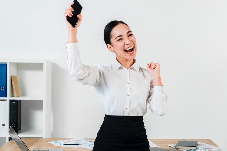 6 Zodiak yang Akan Alami Keajaiban Besar di Akhir Tahun, Energi Hanya Untuk Anda