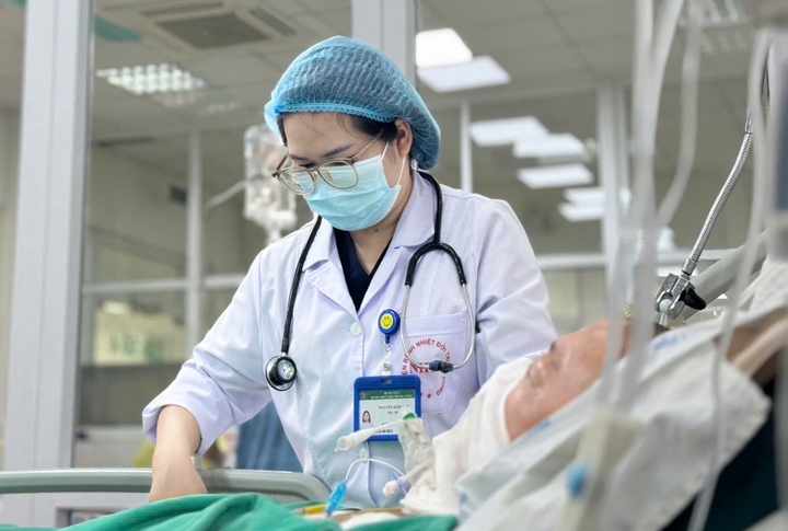 Người đàn ông từ Thái Lan về Việt Nam chữa bệnh vi khuẩn ăn thịt người