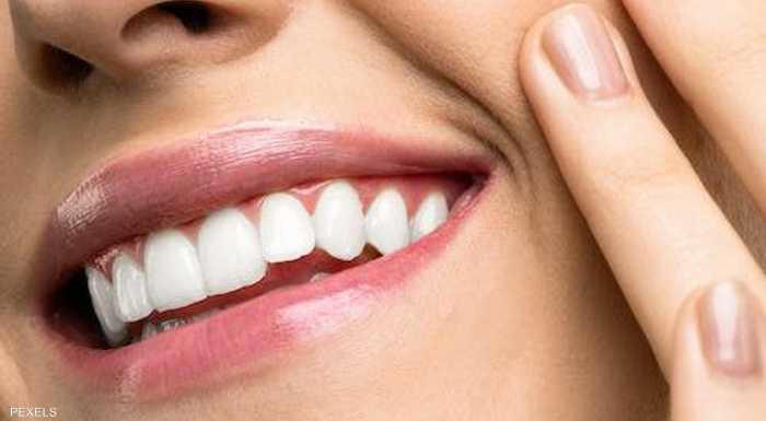التهاب اللسان يشير إلى نقص فيتامين ب 12