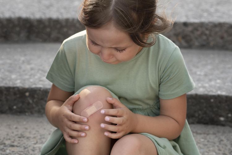 Jangan sepelekan luka anak, perawatan harian penting