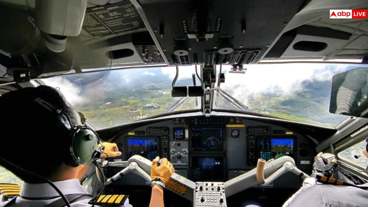 पायलट बनने के लिए 12वीं के बाद क्या करना होता है, जानिए नौकरी लगते ही ...
