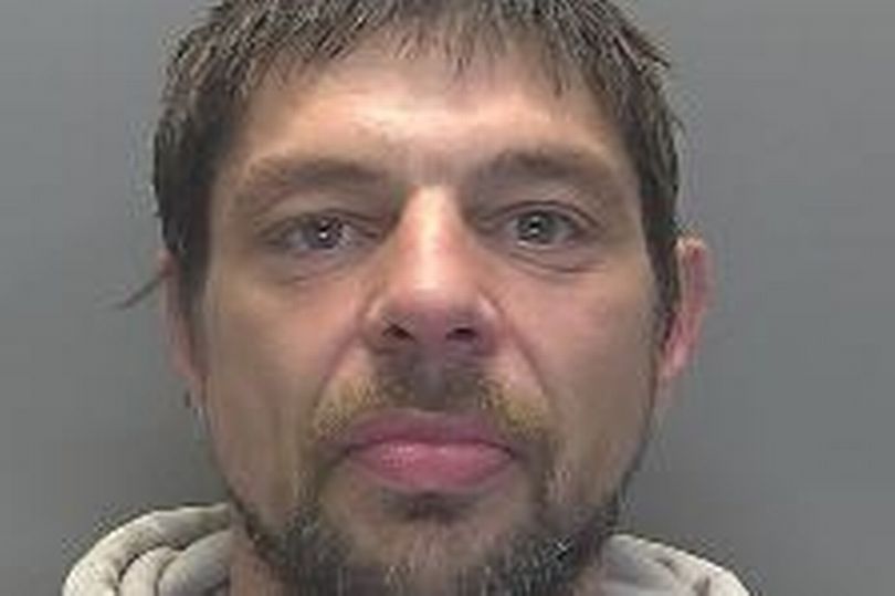 Christmas behind bars for shoplifter who nicked sunglasses and designer ...
