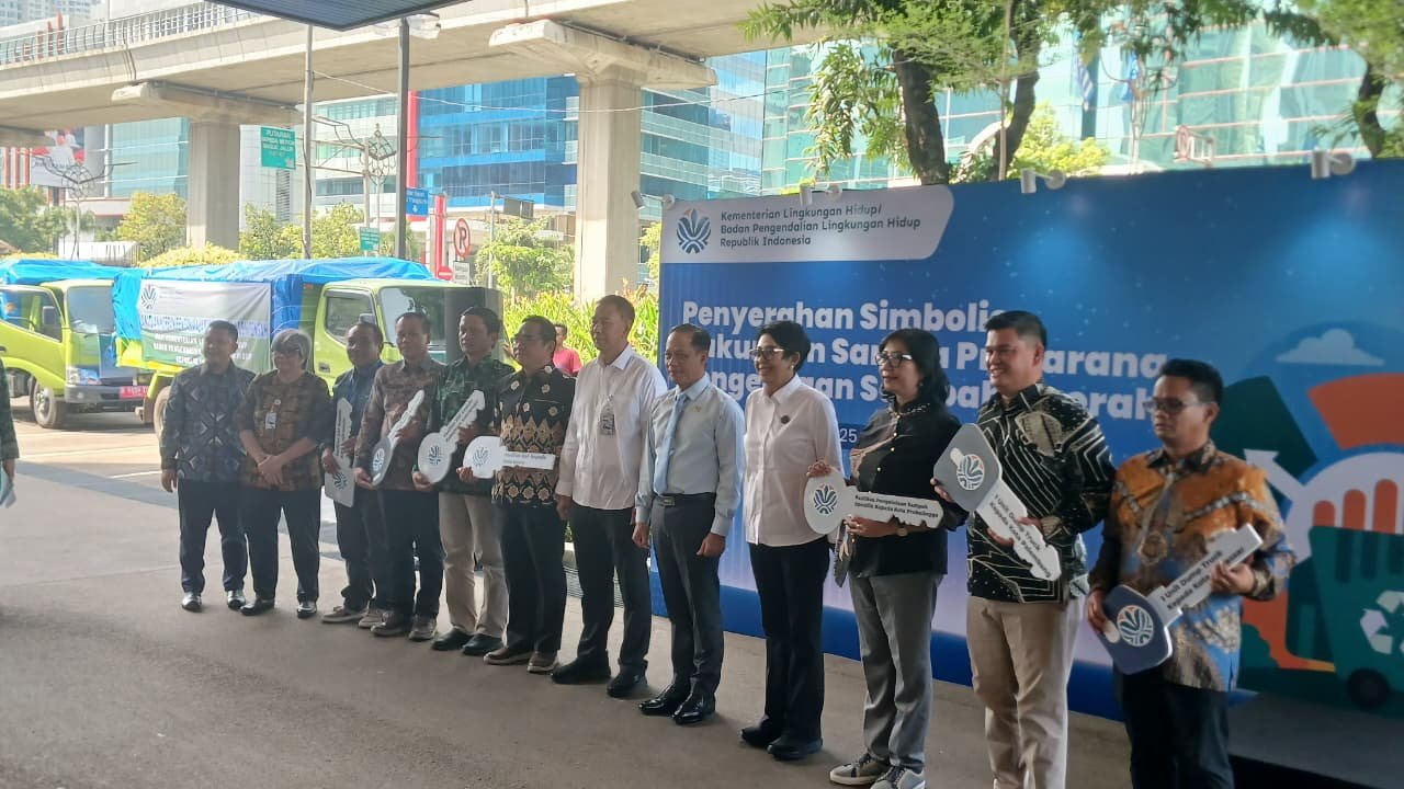 KLH bantu pengelolaan sampah, dorong Adipura