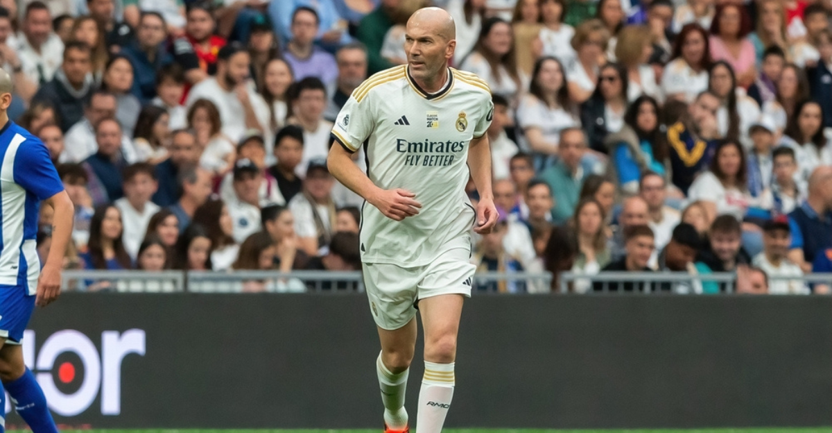 Zidane returns to the pitch for new Marseille football showcase