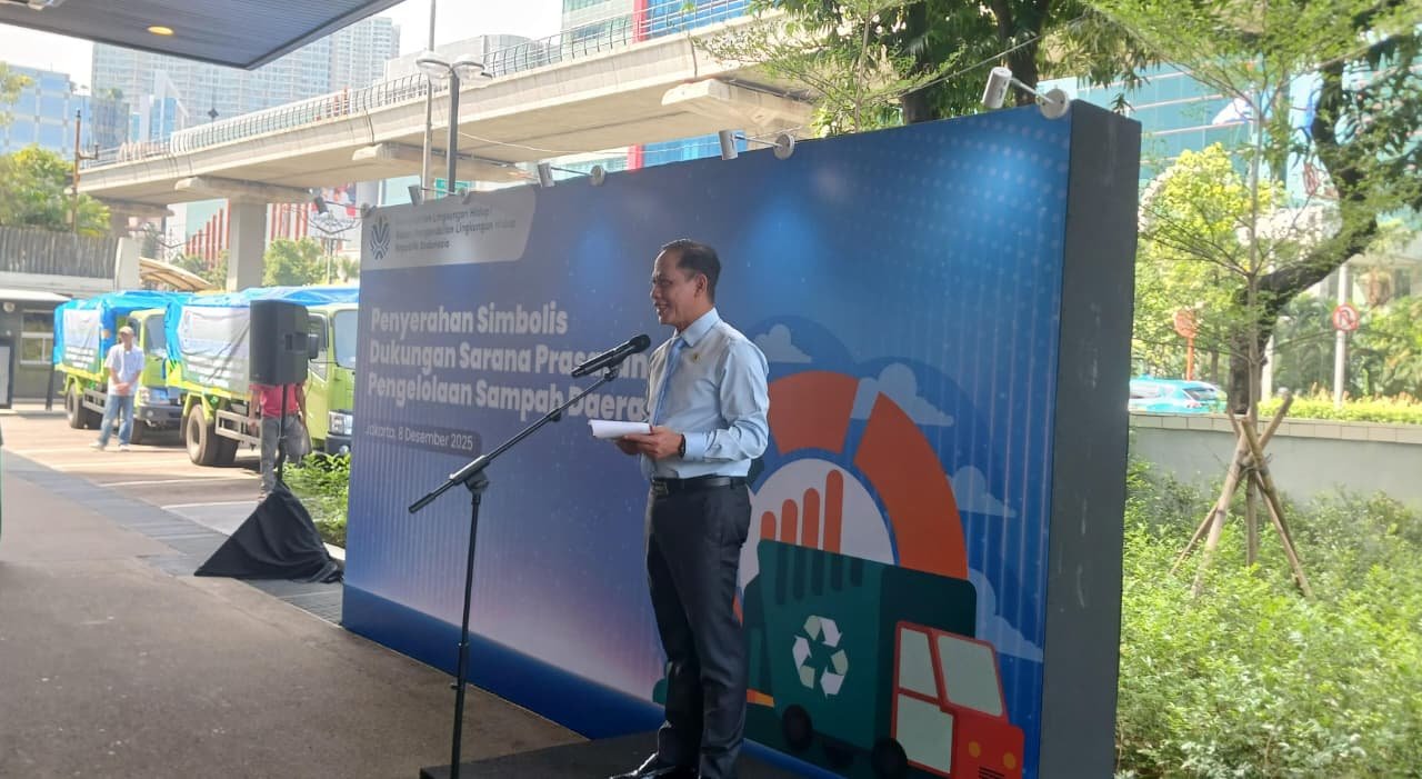 Menteri LH Usulkan Kayu Hanyut Banjir Sumatra Dimanfaatkan