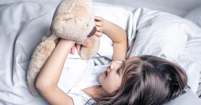 5 Manfaat Tidur Mandiri untuk Anak, Mulai Latih Sejak Kecil