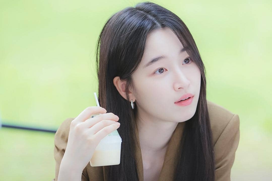 Review Drakor Surely Tomorrow: Terang Tapi Tidak Selalu Ceria!