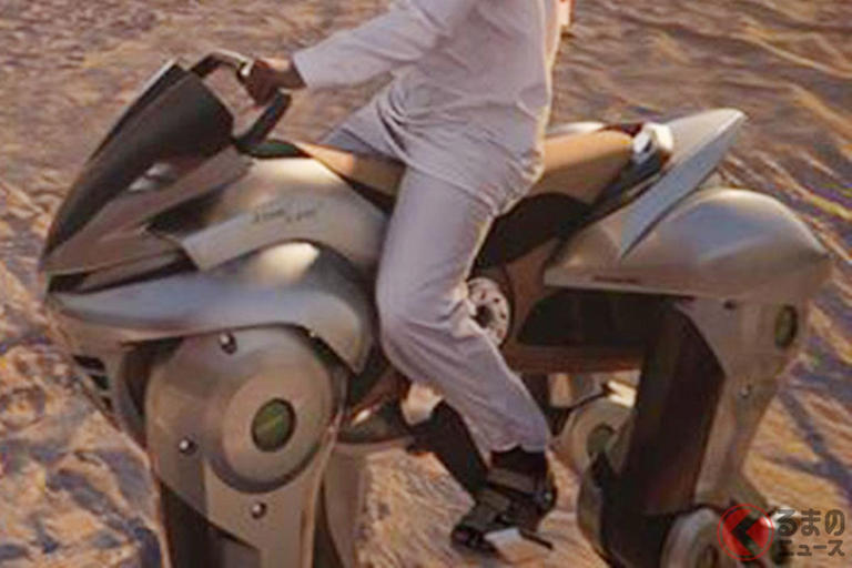 カワサキ「斬新4脚モビリティ」製品化! 本格悪路性能×「バイク技術」が