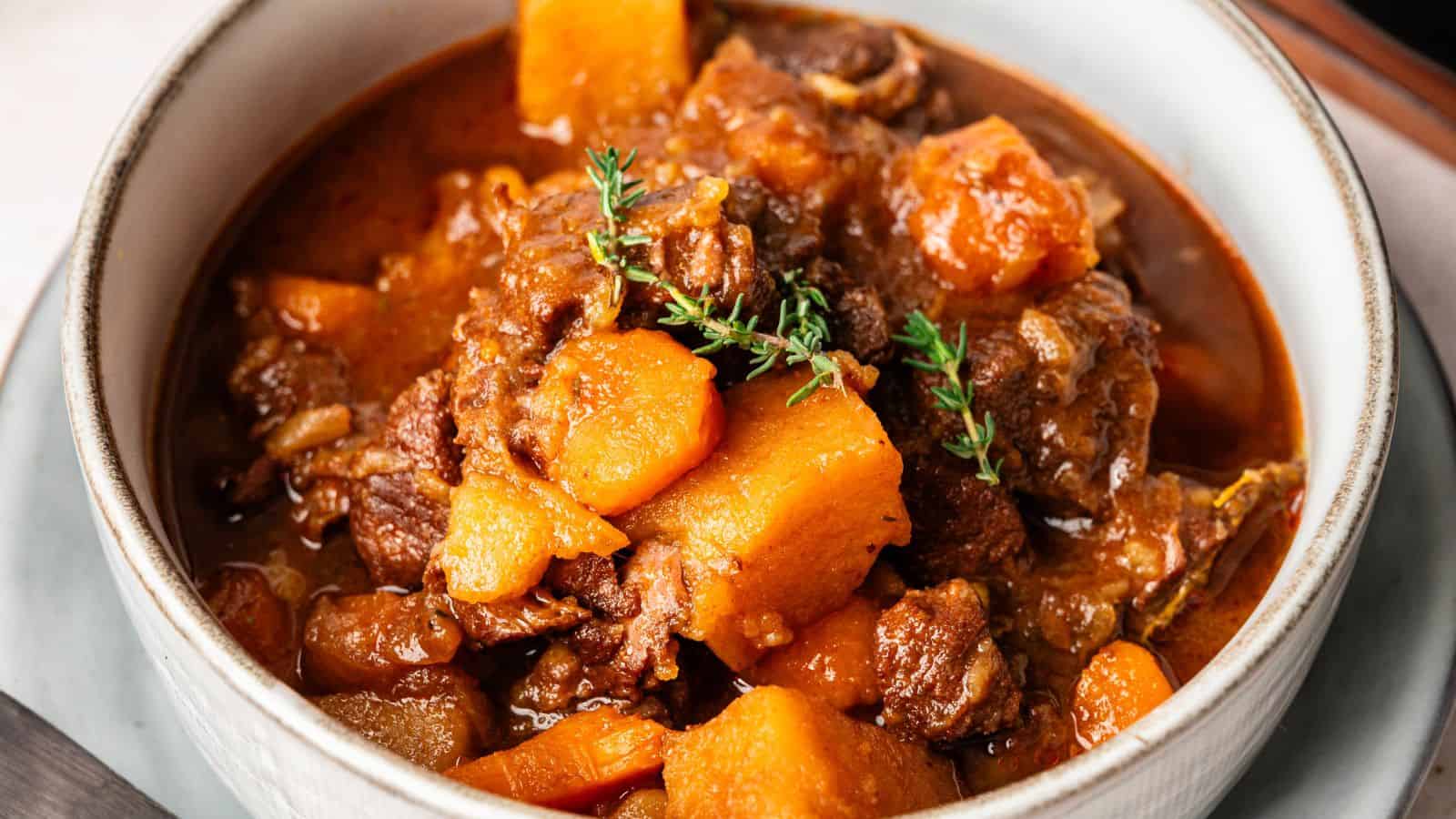 17 slow cooker recipes that keep you fed when motivation is gone