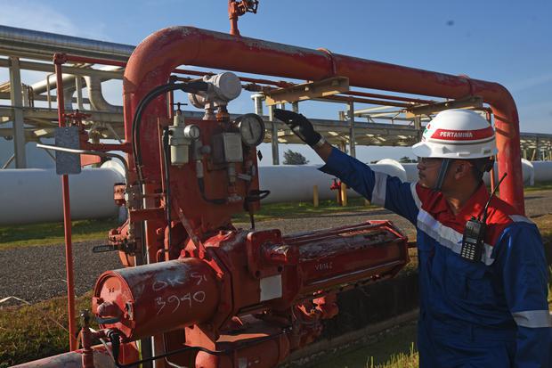 Tidak Impor LNG, Indonesia Justru Cukupi Kebutuhan Energi 2025