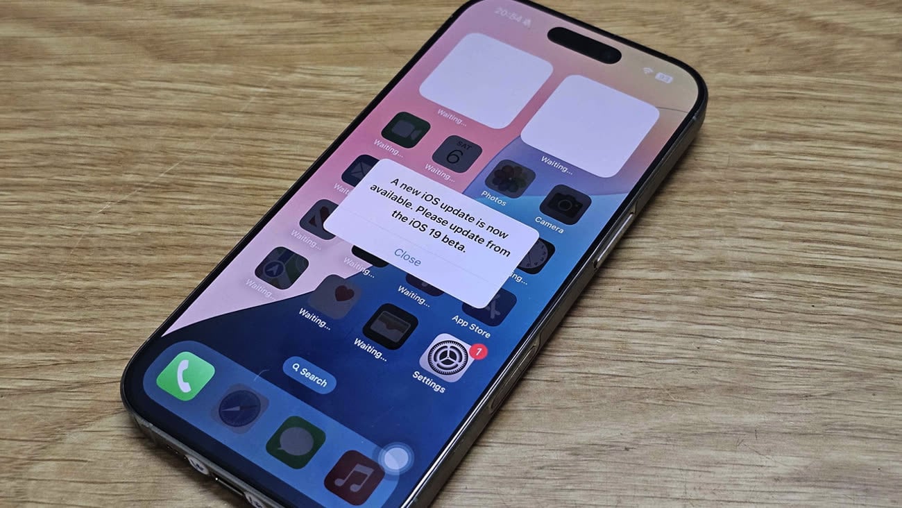 Un prototype d'iPhone 16 Pro sous iOS 19, sans Liquid Glass