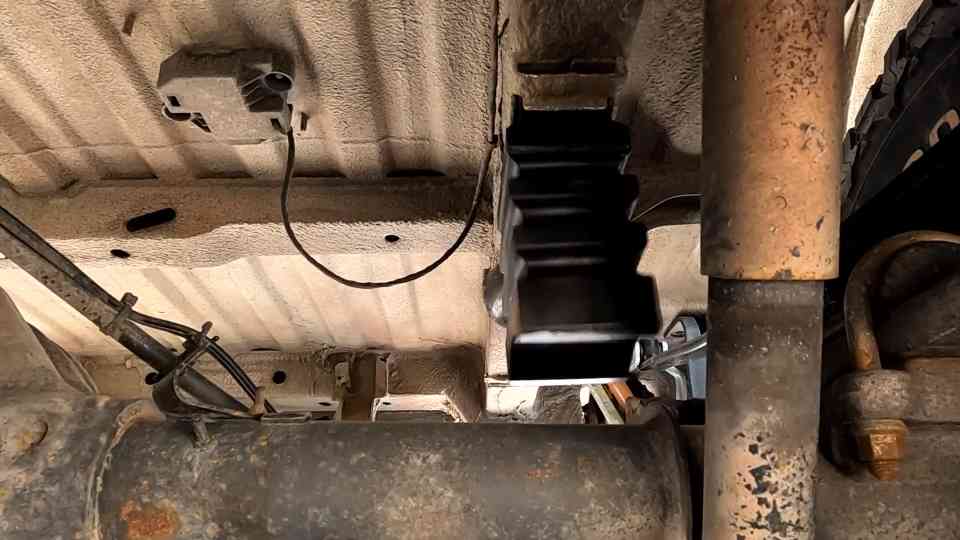 Installing SumoSprings... easiest suspension upgrade ever