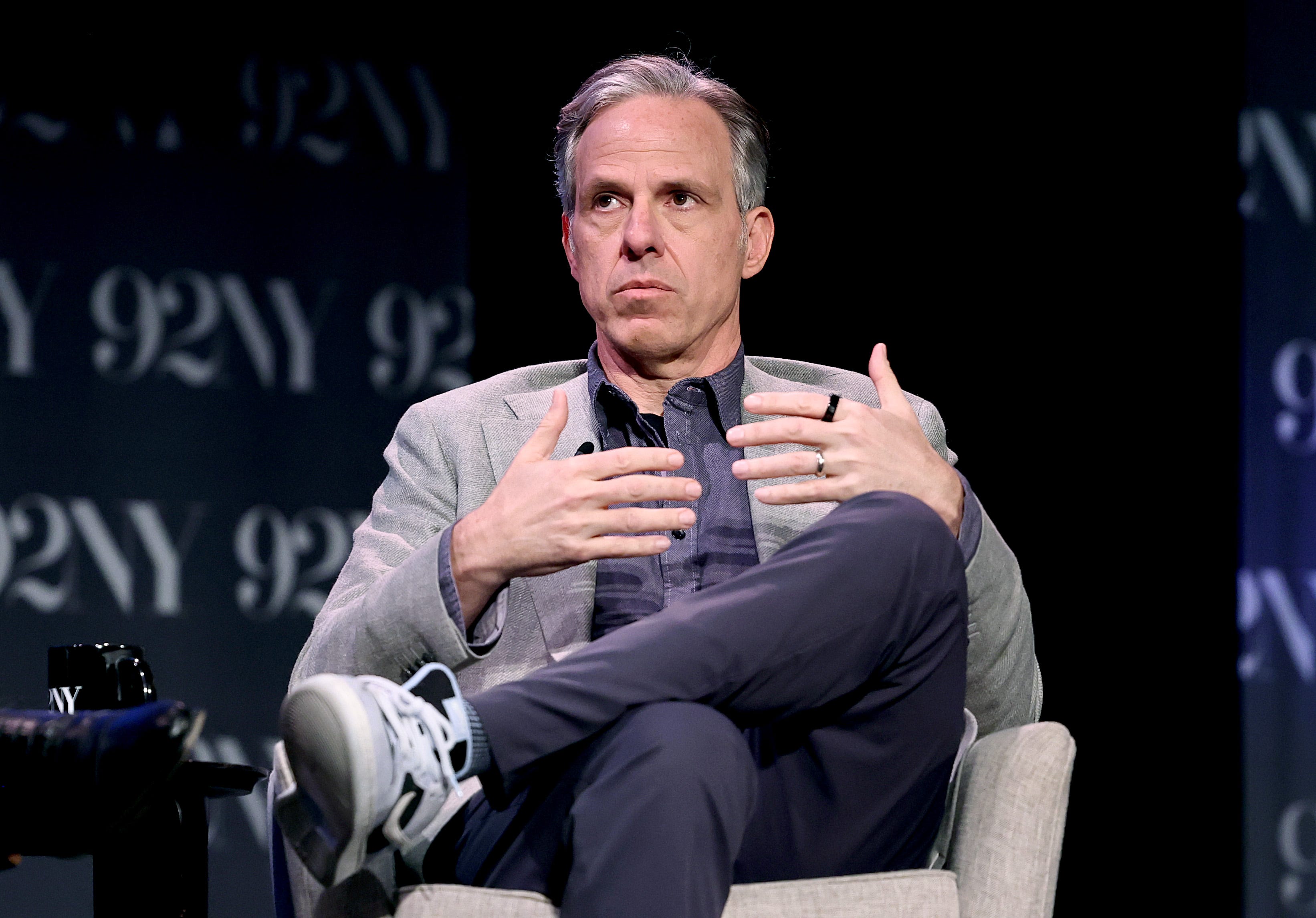 Jake Tapper defends Kaitlan Collins after Trump rant