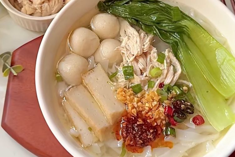 Resep Kwetiau Sup: Makanan Hangat yang Sederhana dan Cepat