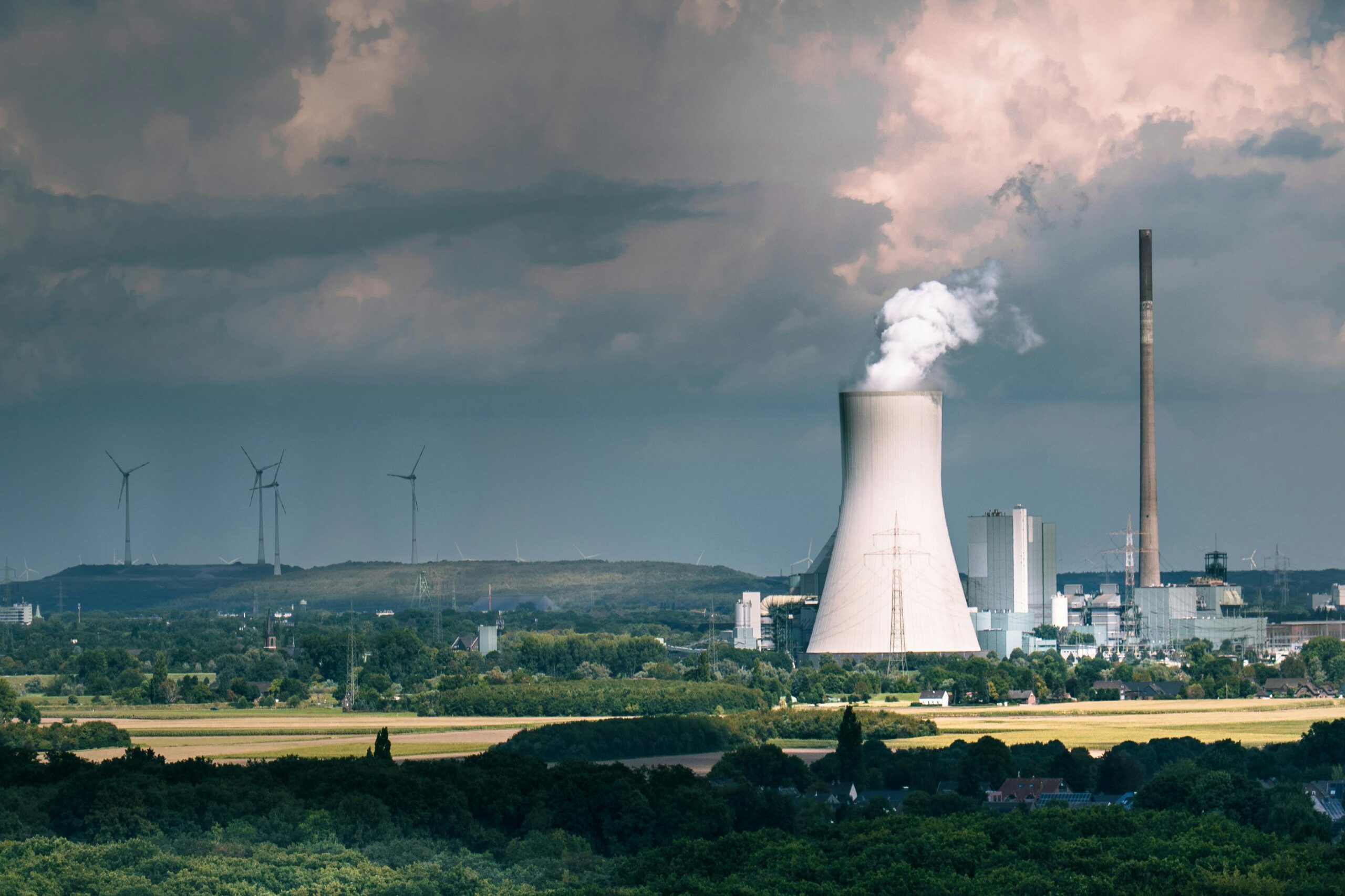 China trying to push US out of nuclear energy expansion