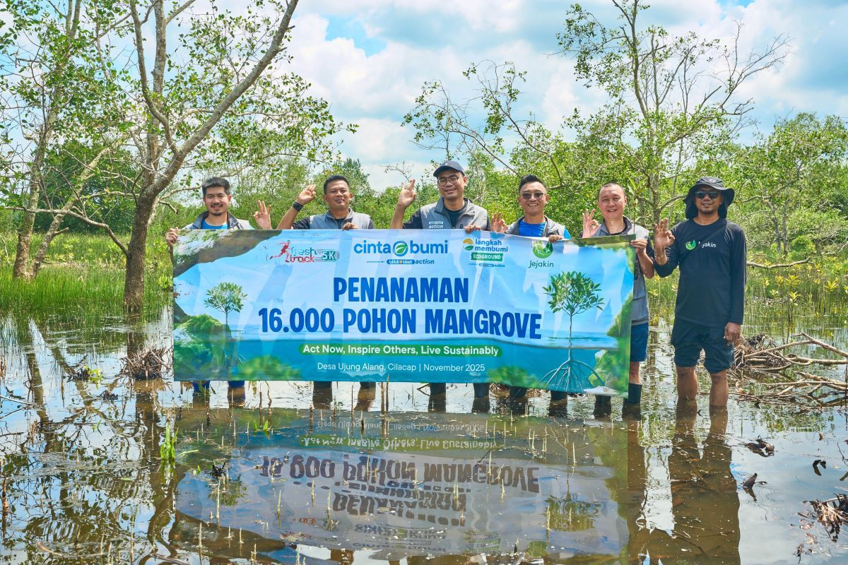 Blibli Donasikan 16.000 Mangrove untuk Jaga Pesisir Bersama