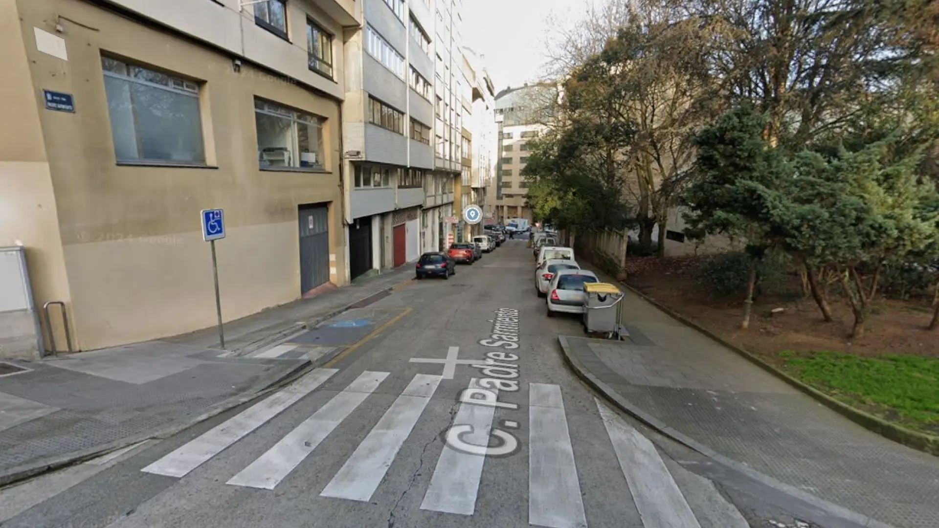 Muere una mujer tras precipitarse desde un sexto piso en A Coruña