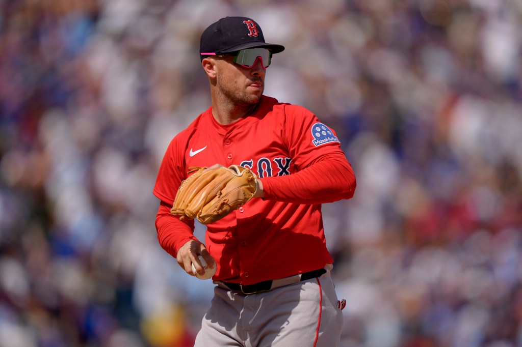 Red Sox's $182 million superstar projected to bolt for deal with Cubs