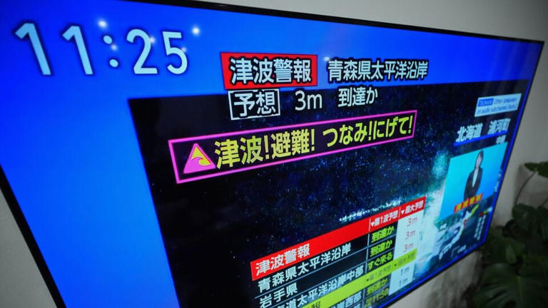 Japan earthquake today live: 7.2 magnitude quake hits northern coast