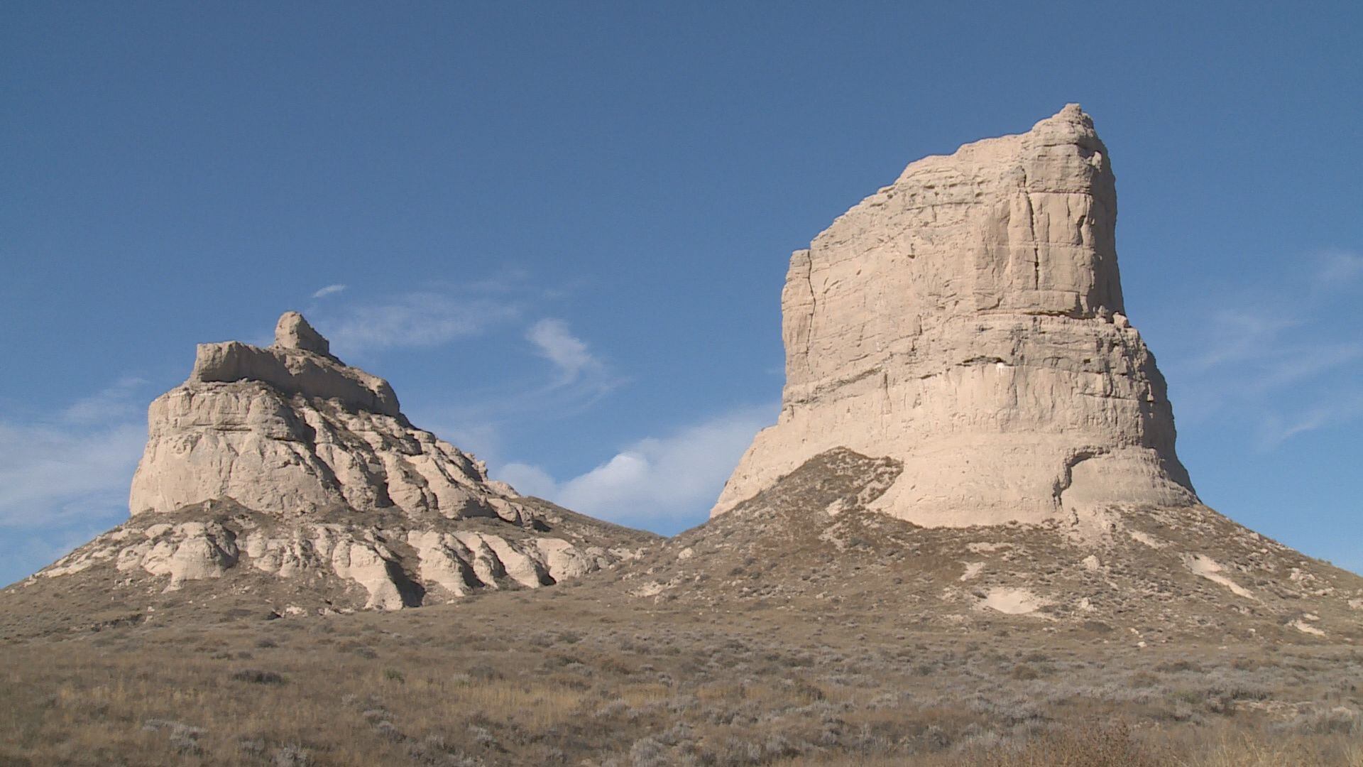 Nebraska's Courthouse and Jail Rocks: Historic landmarks that guided ...
