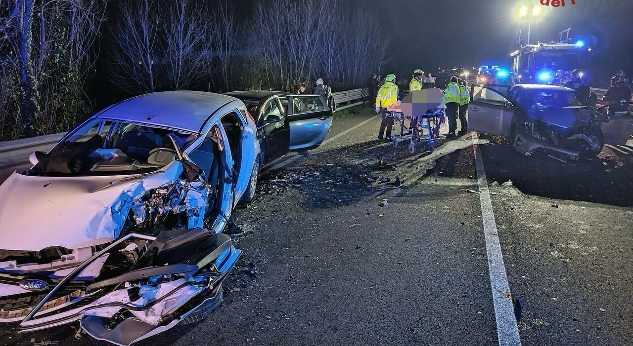 Nuova Strada del Santo, scontro tra tre auto: 3 feriti, in ospedale ...