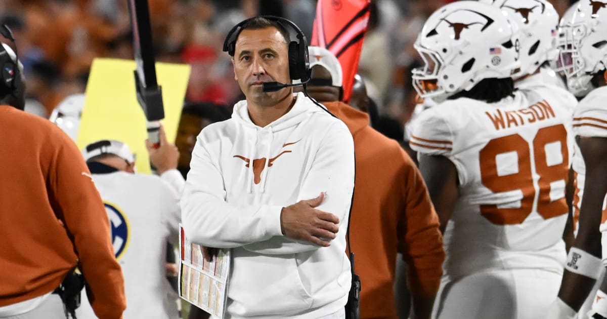 Texas Longhorns portal/roster management tracker