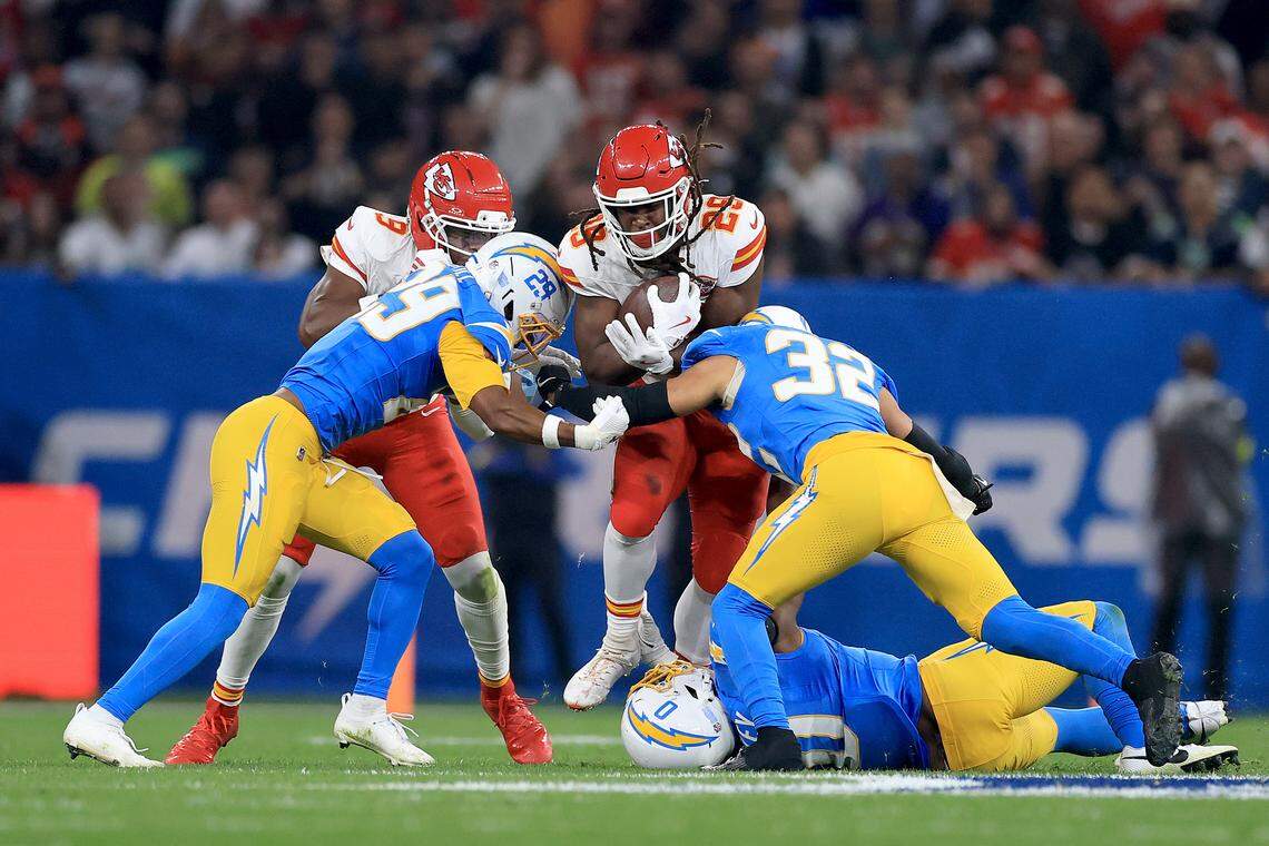 how-to-watch-kansas-city-chiefs-la-chargers-game-time-tv-betting-odds