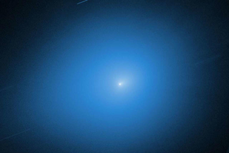NASA's Hubble Space Telescope reobserved interstellar comet 3I/ATLAS Nov. 30, with its Wide Field Camera 3 instrument. (NASA, ESA, STScI, D. Jewitt (UCLA), M.-T. Hui (Shanghai Astronomical Observatory). Image Processing: J. DePasquale (STScI))