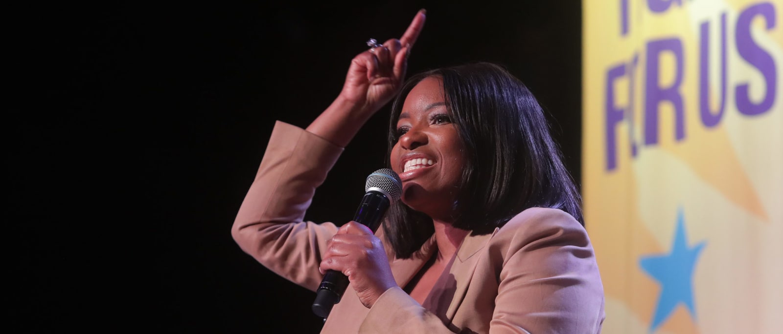 Jasmine Crockett ditches safe house for longshot Senate run