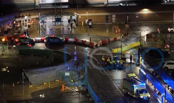 Leeds station live: Trains cancelled after emergency as police rush to ...