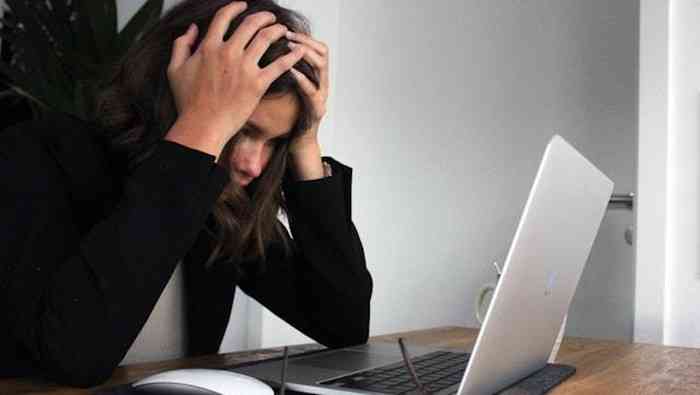5 Kebiasaan Harian yang Merusak Hidup Tanpa Disadari