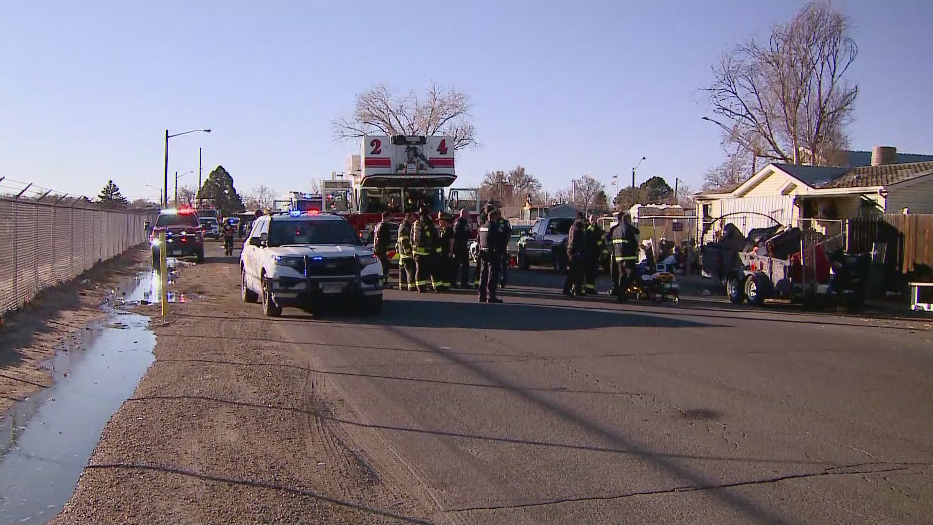 Latest headlines | 2 hurt in Commerce City house fire