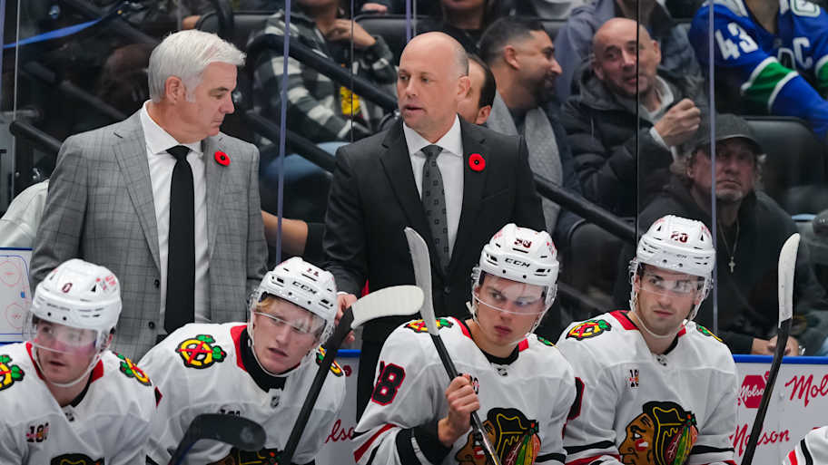 Bad weekend proved Blackhawks need new approach