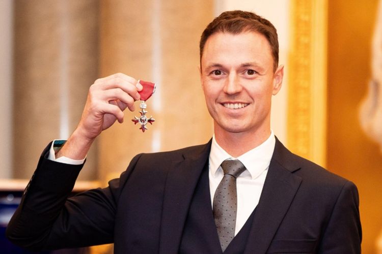 Jonny Evans Mundur dari Jabatan Pemimpin Transfer di Old Trafford