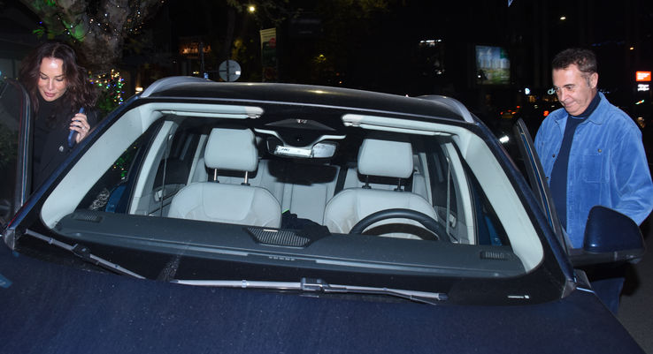 Âşıklar gece gezmesinde