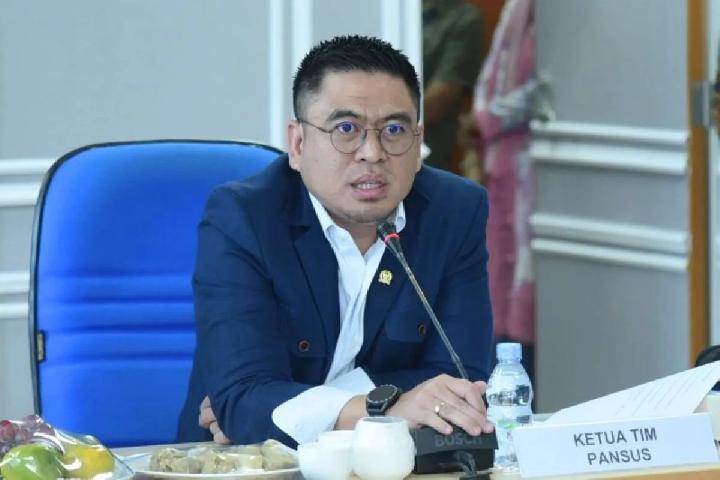 Anggota DPR Gerindra Endipat Kritik Bantuan Warga untuk Sumatera: Hanya Aceh?