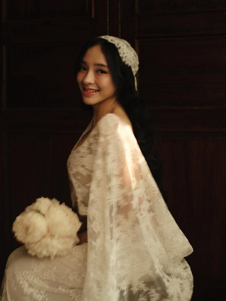 9 potret prewedding Amanda Zahra dan Adli, kamar jadi istimewa!
