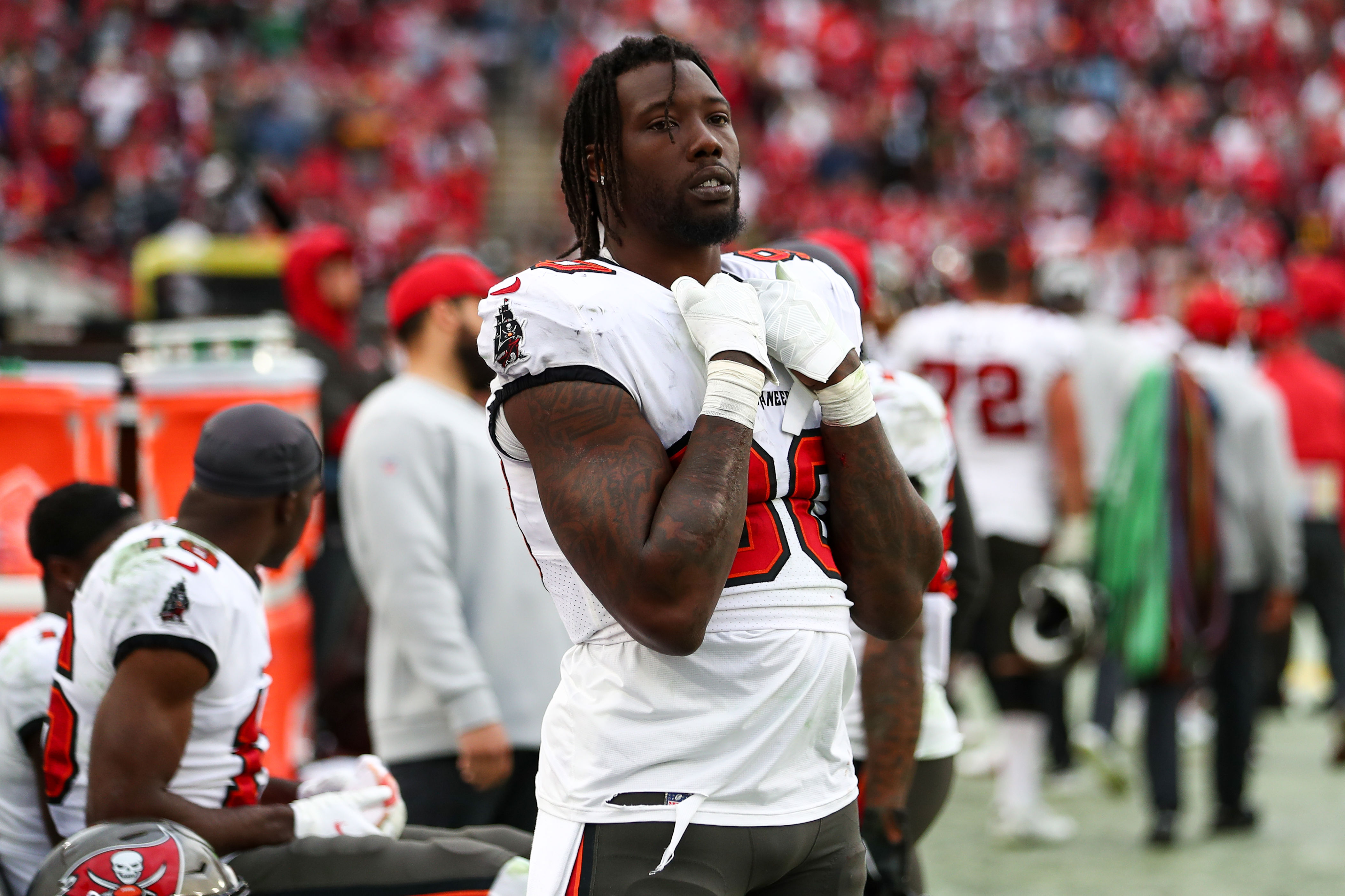 Jason Pierre-Paul signs to Buccaneers practice squad in bid to revive ...