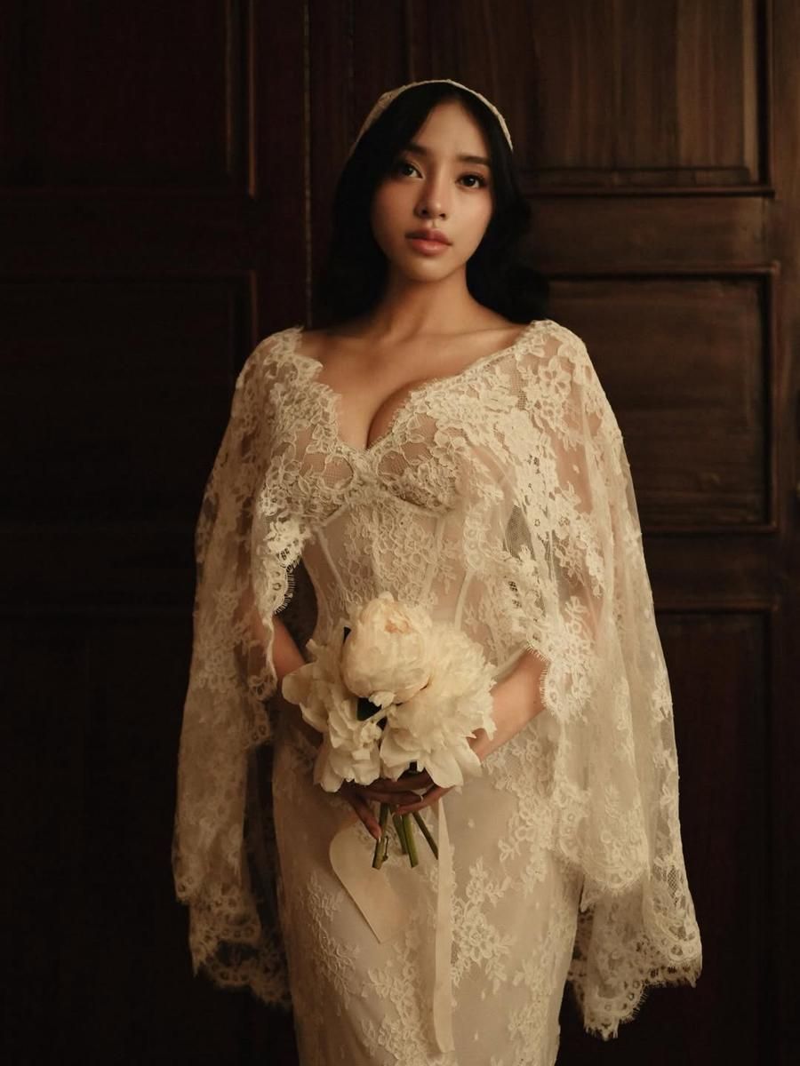 9 potret prewedding Amanda Zahra dan Adli, kamar jadi estetik! - Info Malang Raya AA1RYRd1 - Info Malang Raya