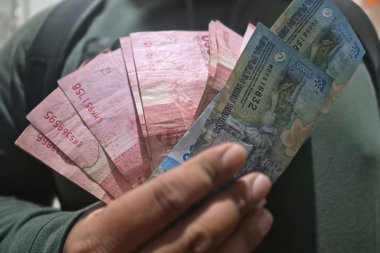 Kala Bank Keliling Jadi Penyelamat Warga Malas Meminjam ke Keluarga