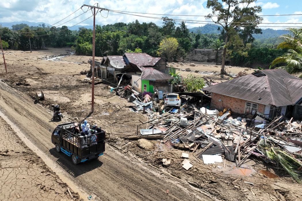 Laporan Agam: Duka di Kampung yang Tenggelam, Seminggu Pasca Banjir Bandang